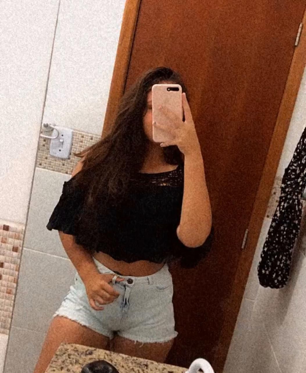 files/Foto_de_perfil_resena_7_mujer.jpg